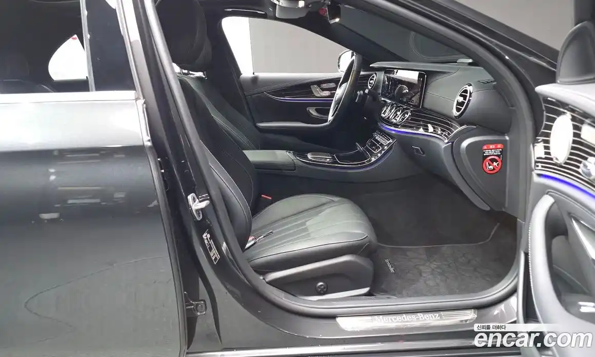 Mercedes-Benz E-Class 2021 3.0 гидро, фото 16