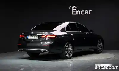 Mercedes-Benz E-Class 2021 3.0 гидро, миниатюра 2