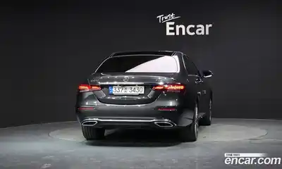 Mercedes-Benz E-Class 2021 3.0 гидро, миниатюра 4