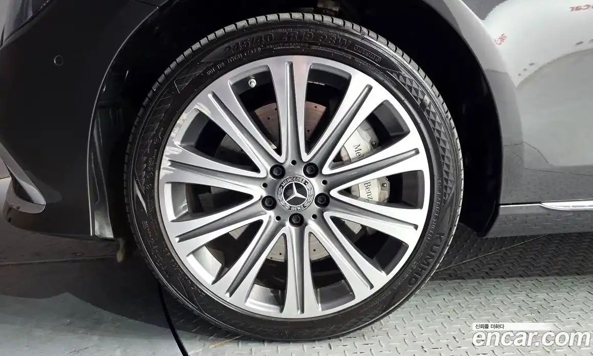 Mercedes-Benz E-Class 2021 3.0 гидро, фото 5