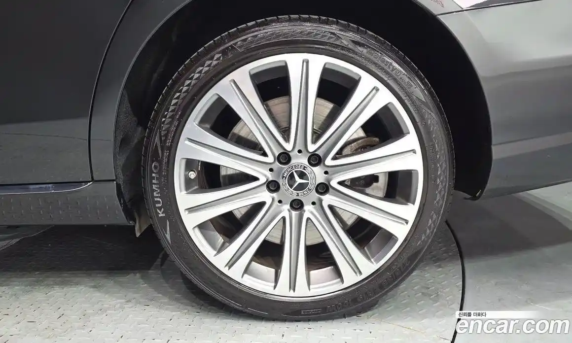 Mercedes-Benz E-Class 2021 3.0 гидро, фото 7