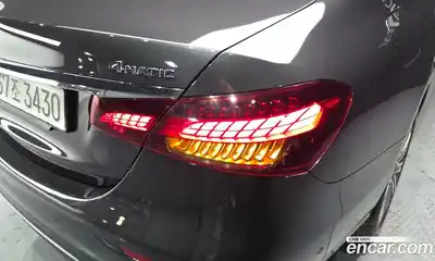 Mercedes-Benz E-Class 2021 3.0 гидро, миниатюра 9