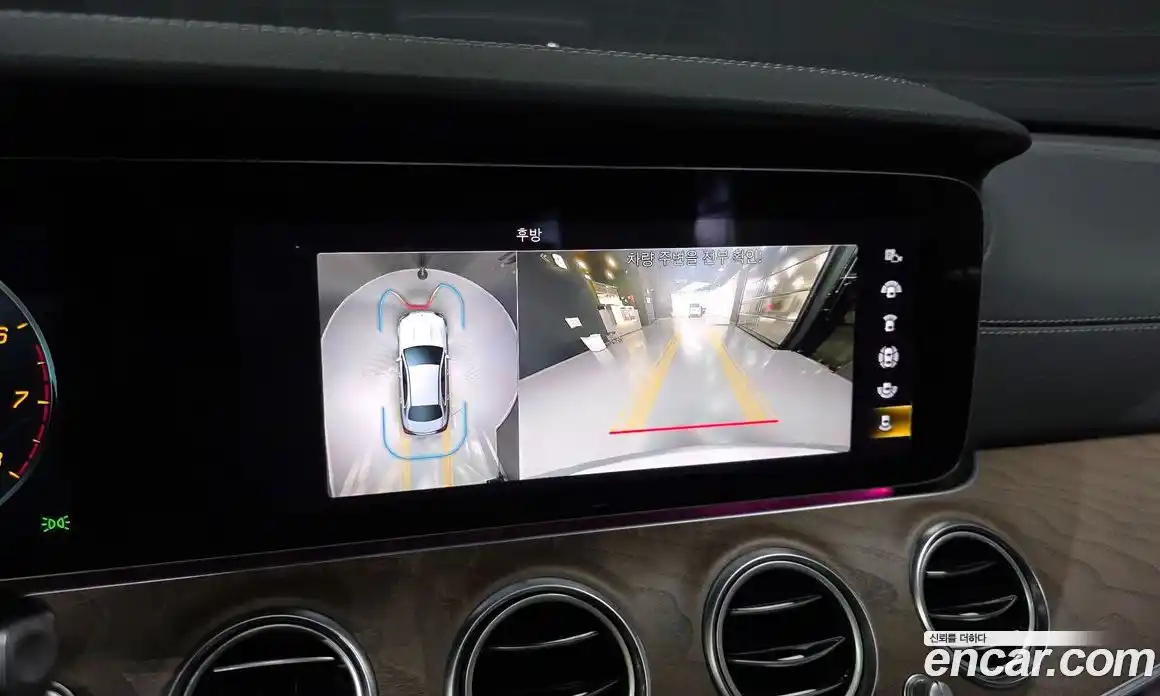 Mercedes-Benz E-Class 2022 2.0 гидро, фото 20
