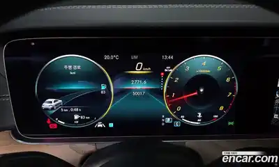 Mercedes-Benz E-Class 2022 2.0 гидро, миниатюра 10