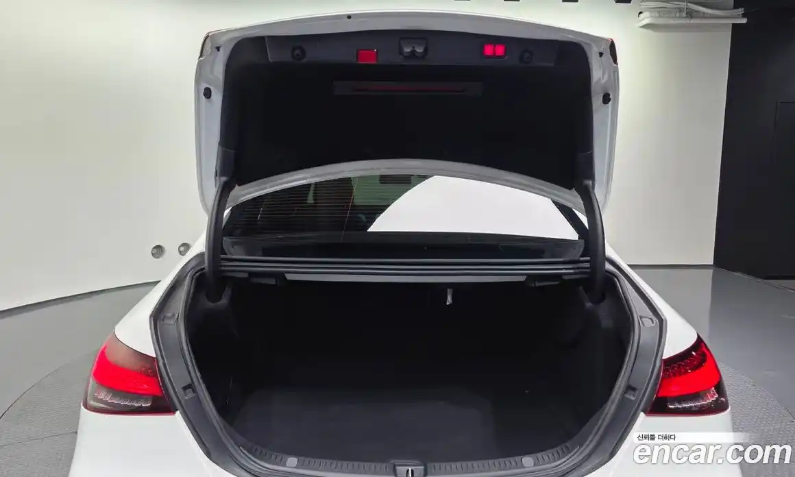 Mercedes-Benz E-Class 2021 3.0 гидро, фото 25