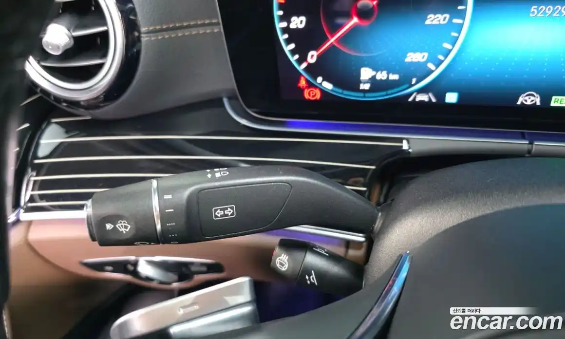 Mercedes-Benz E-Class 2021 3.0 гидро, фото 34