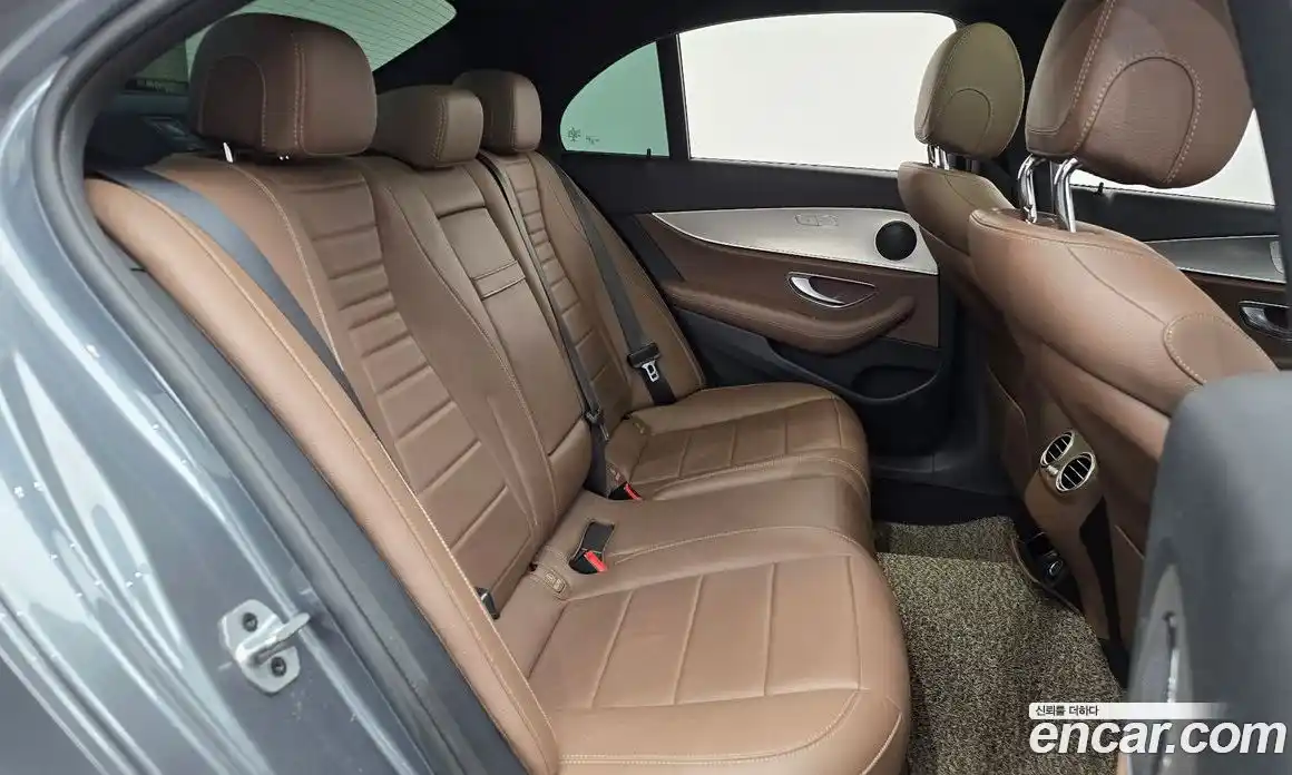 Mercedes-Benz E-Class 2019 2.0 гидро, фото 11