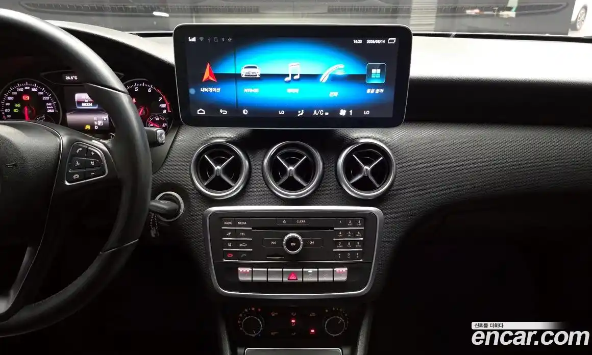 Mercedes-Benz A-Class 2016 1.6 гидро, фото 15 Mercedes-Benz A-Class 2016 1.6 гидро, фото 15