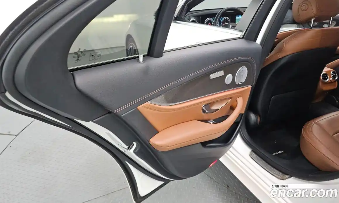 Mercedes-Benz E-Class 2018 2.0 гидро, фото 15