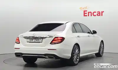 Mercedes-Benz E-Class 2018 2.0 гидро, миниатюра 2