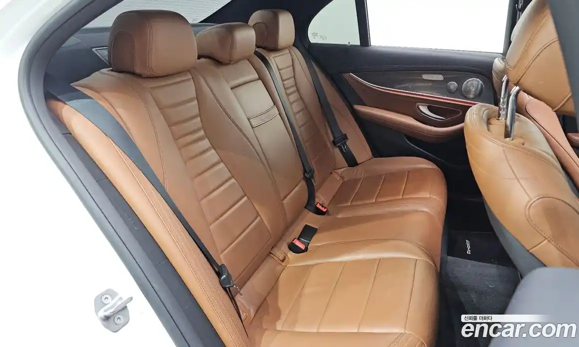 Mercedes-Benz E-Class 2018 2.0 гидро, фото 31