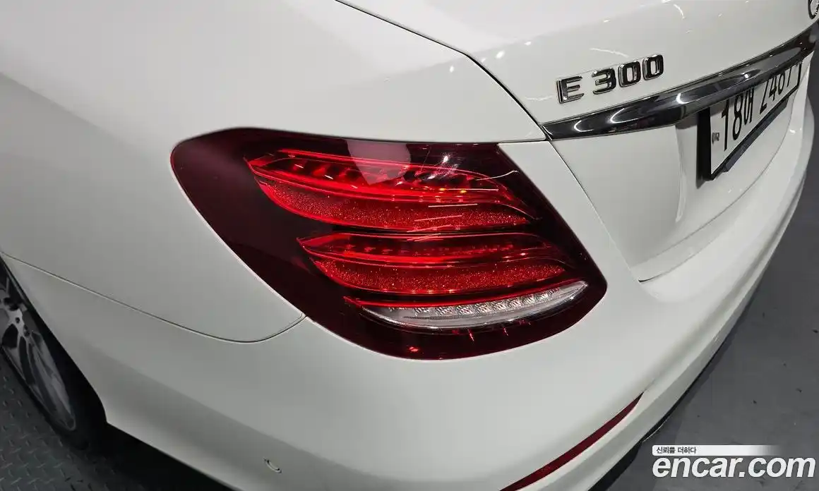 Mercedes-Benz E-Class 2018 2.0 гидро, фото 9