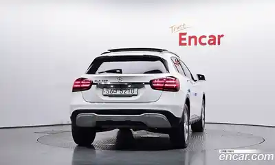 Mercedes-Benz GLA-Class 2018 2.0 гидро, миниатюра 4