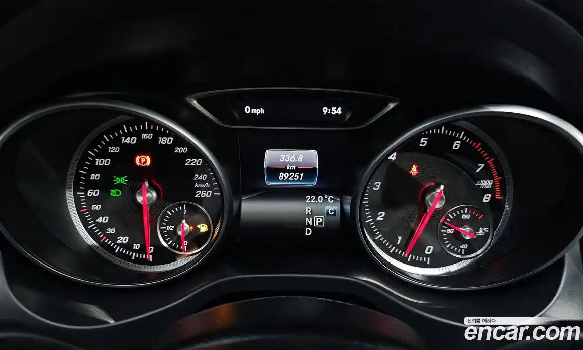 Mercedes-Benz GLA-Class 2018 2.0 гидро, фото 8