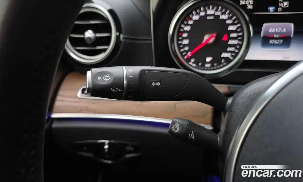 Mercedes-Benz E-Class 2020 1.9 гидро, фото 22