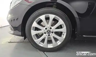 Mercedes-Benz E-Class 2020 1.9 гидро, миниатюра 5