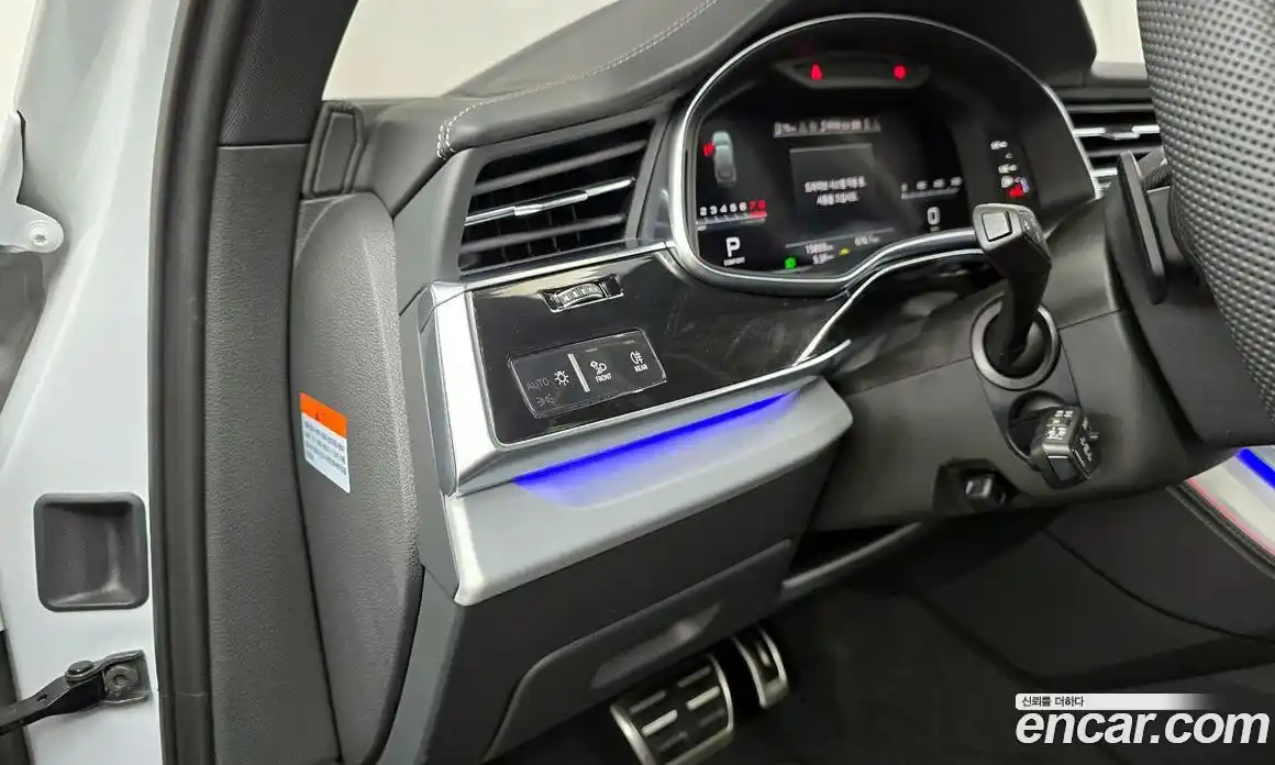 Audi Q7 2025 3.0 автомат (гидро), фото 28