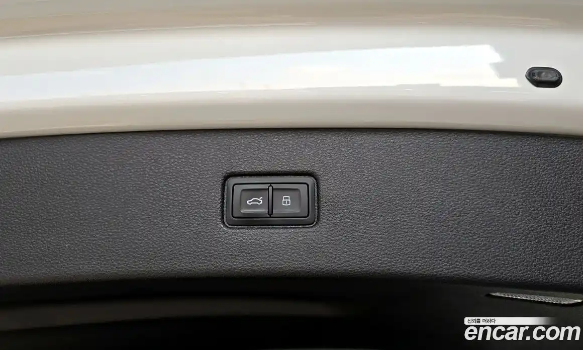 Audi Q7 2025 3.0 автомат (гидро), фото 33