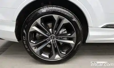Audi Q7 2025 3.0 автомат (гидро), миниатюра 5