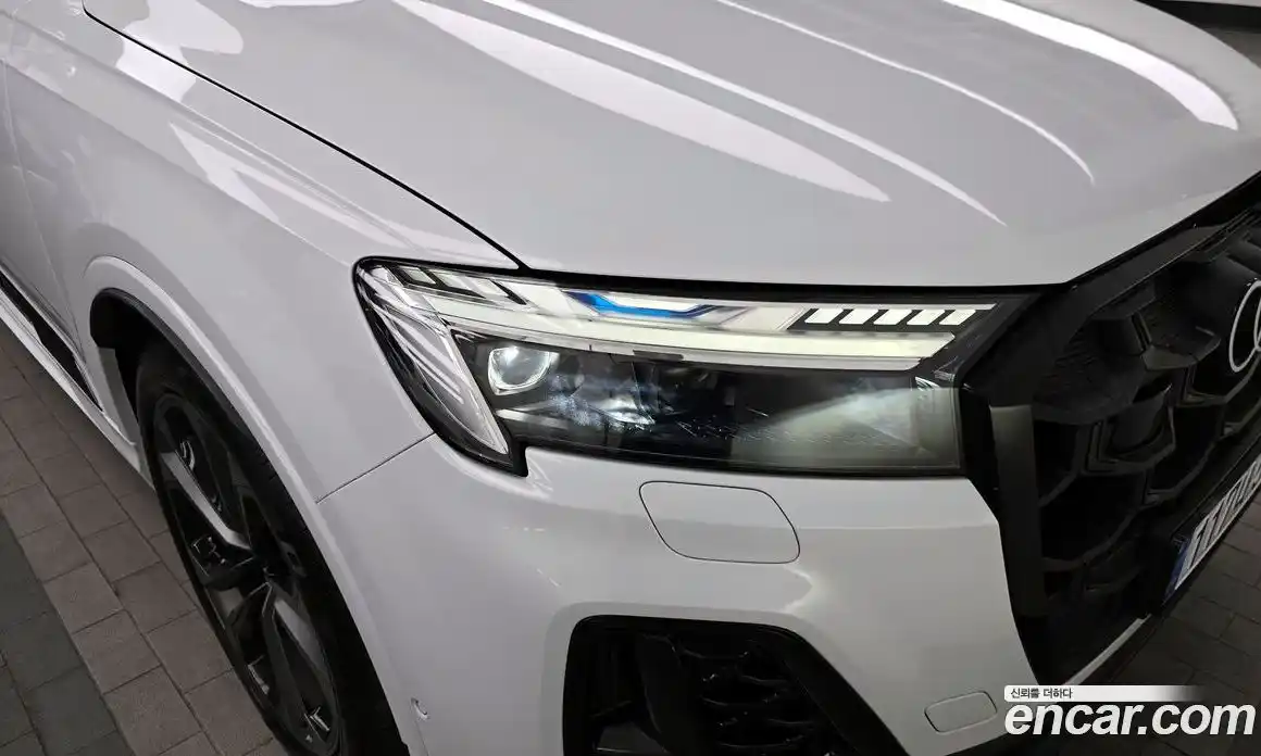 Audi Q7 2025 3.0 автомат (гидро), фото 8