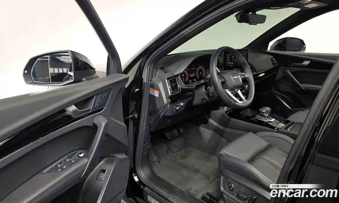 Audi Q5 2021 2.0 автомат (гидро), фото 13