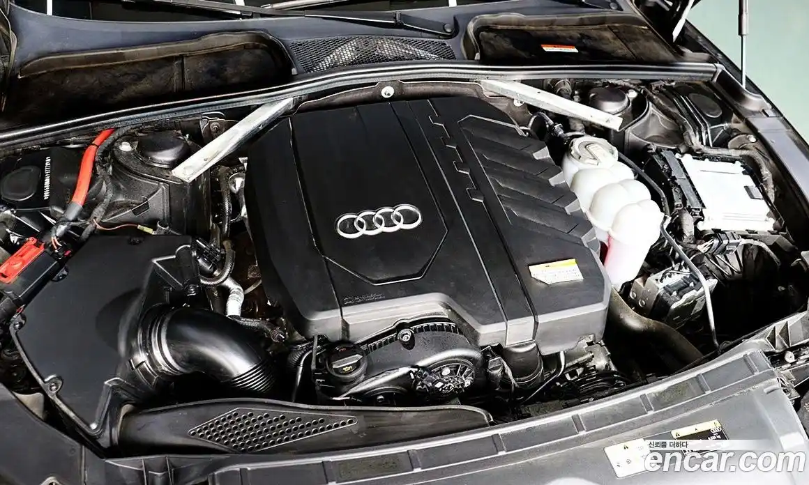 Audi A4 2022 2.0 автомат (гидро), фото 19