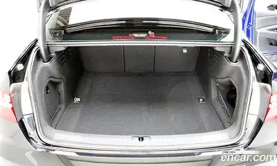 Audi A4 2022 2.0 автомат (гидро), миниатюра 10