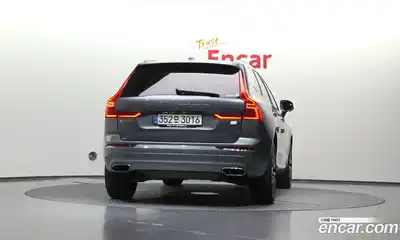 Volvo XC60 2021 2.0 автомат (гидро), миниатюра 4