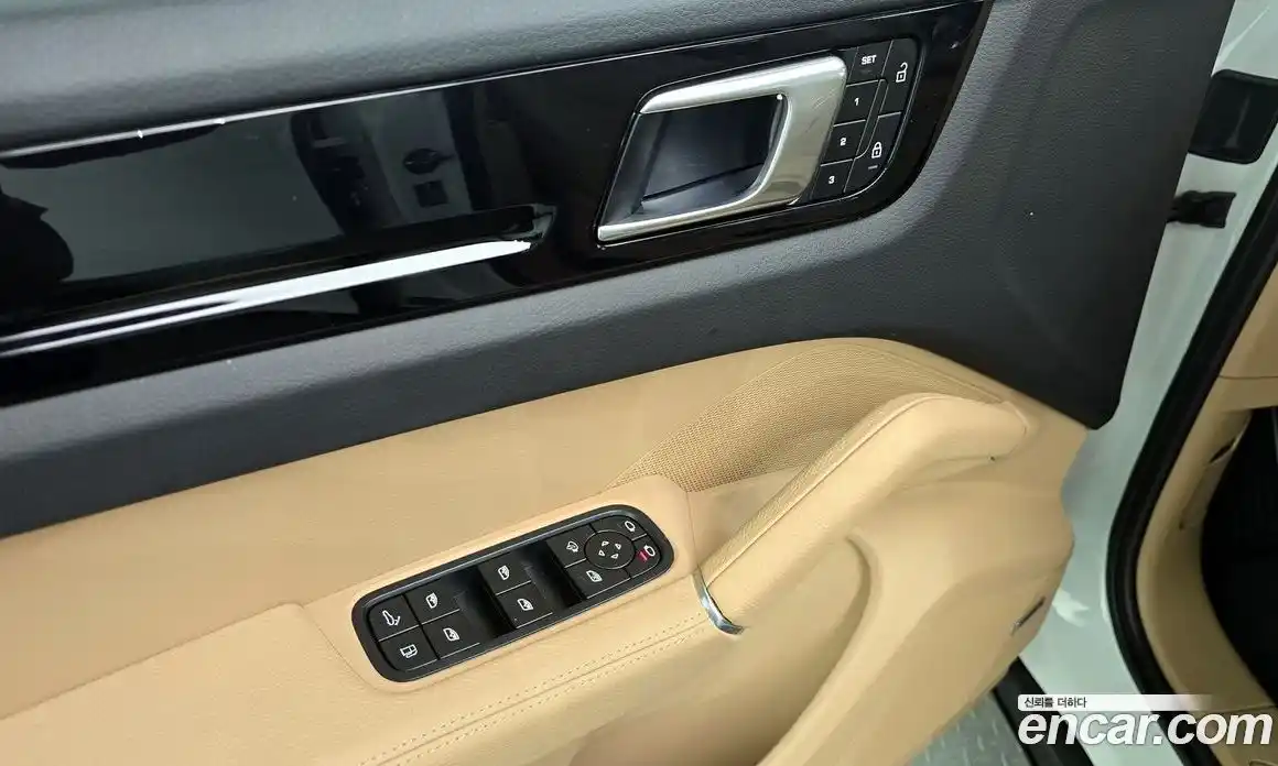 Porsche Cayenne 2023 3.0 автомат (гидро), фото 30