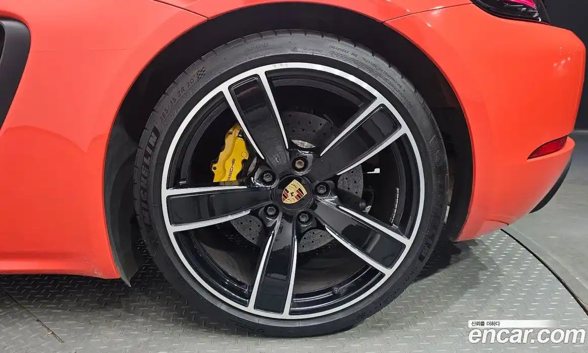 Porsche 718 2021 4.0 автомат (гидро), фото 6