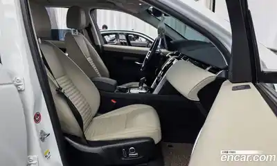 Land Rover Discovery Sport 2021 2.0 автомат (гидро), миниатюра 11