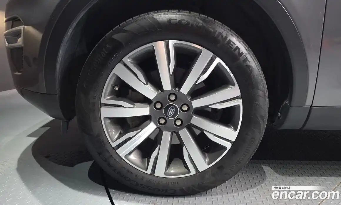 Land Rover Discovery Sport 2018 2.0 автомат (гидро), фото 5
