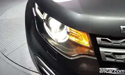 Land Rover Discovery Sport 2018 2.0 автомат (гидро), миниатюра 8