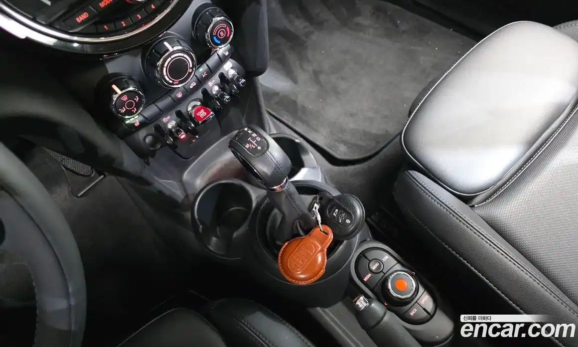 Mini Cooper 2019 1.5 автомат (гидро), фото 12