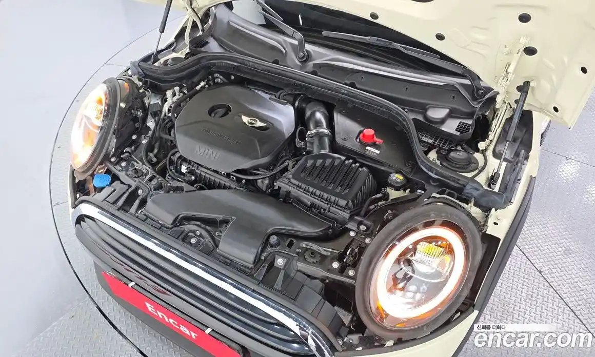 Mini Cooper 2019 1.5 автомат (гидро), фото 6