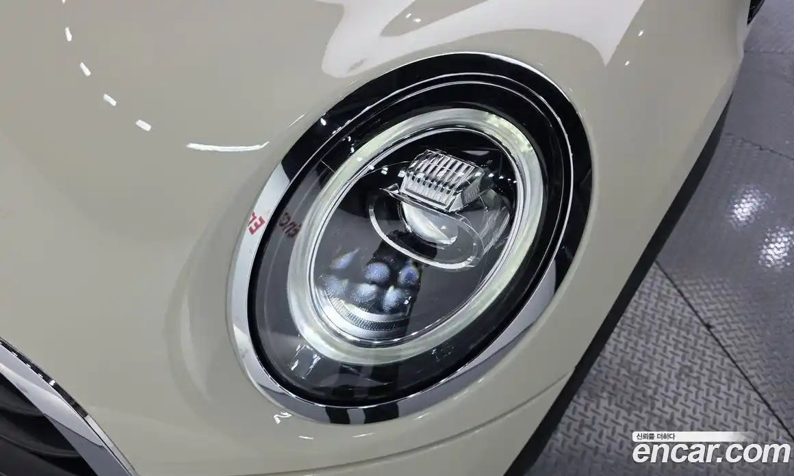 Mini Cooper 2019 1.5 автомат (гидро), фото 8