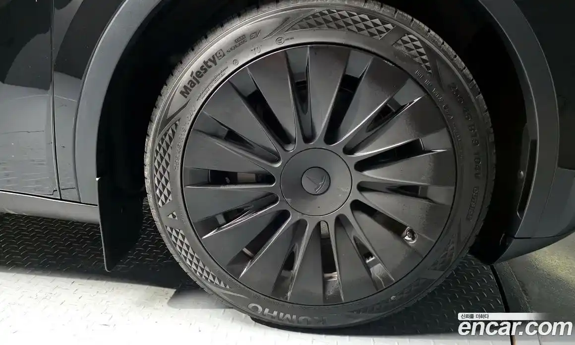 Tesla Model Y 2023 0.2 гидро, фото 37