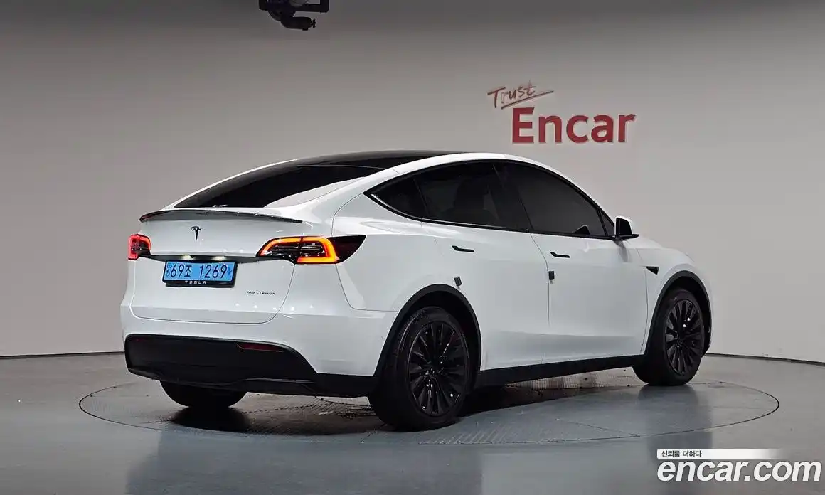 Tesla Model Y 2022 0.2 гидро, фото 1