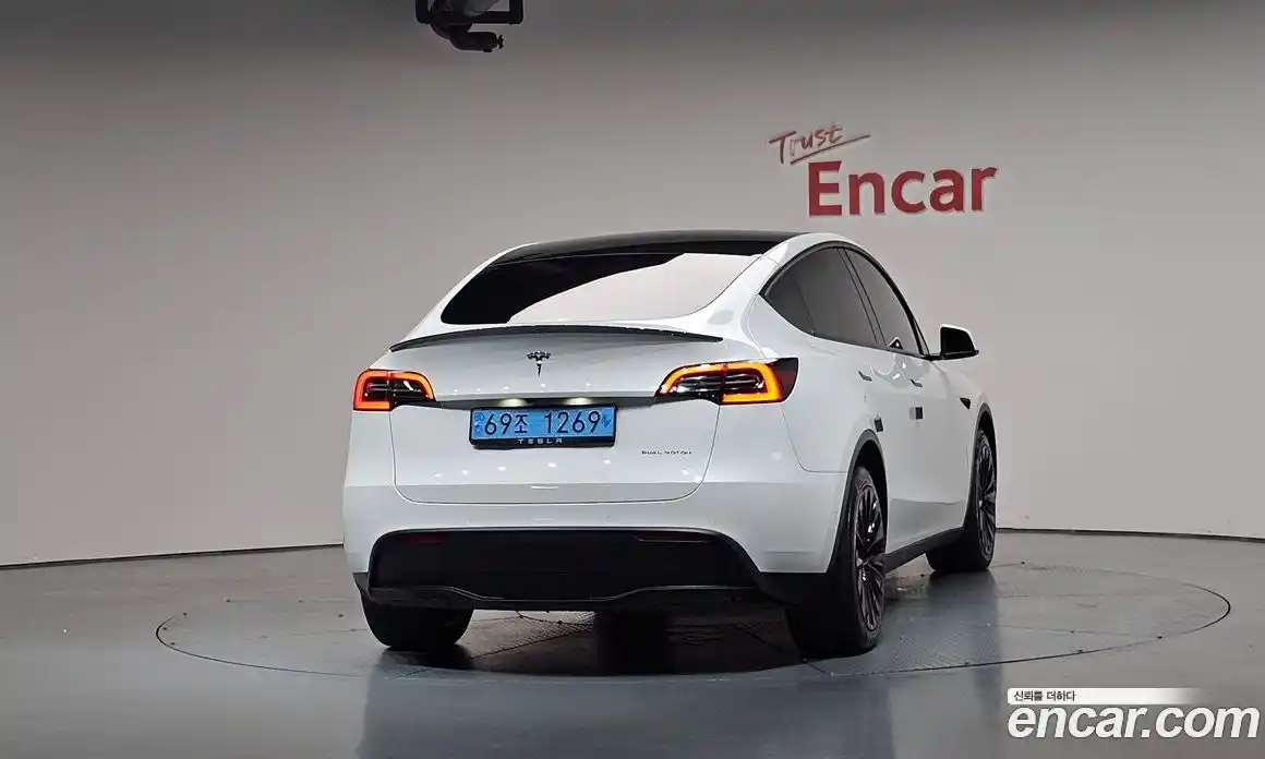 Tesla Model Y 2022 0.2 гидро, фото 3