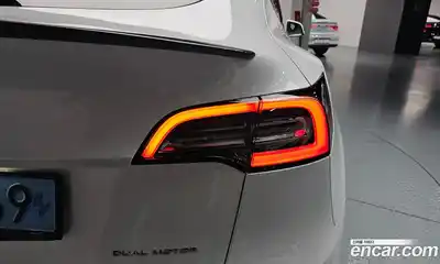 Tesla Model Y 2022 0.2 гидро, миниатюра 8