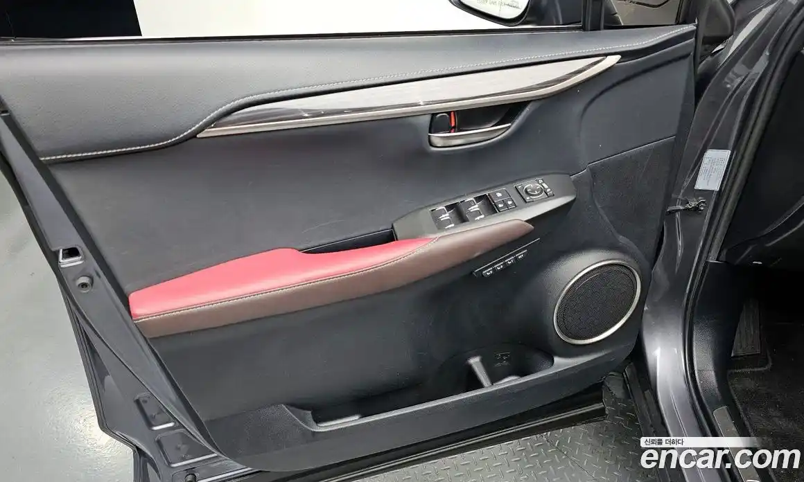 Lexus NX 2017 2.5 гидро, фото 14