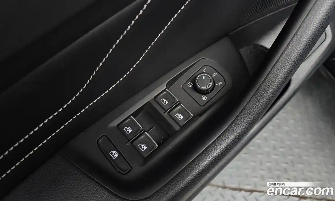 Volkswagen Passat 2021 2.0 автомат (гидро), фото 27