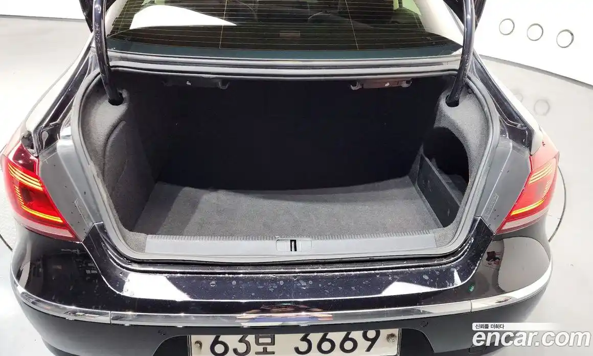 Volkswagen CC 2013 2.0 автомат (гидро), фото 17