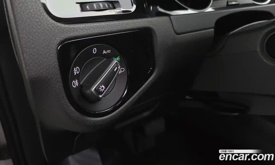 Volkswagen Golf 2014 2.0 автомат (гидро), фото 18
