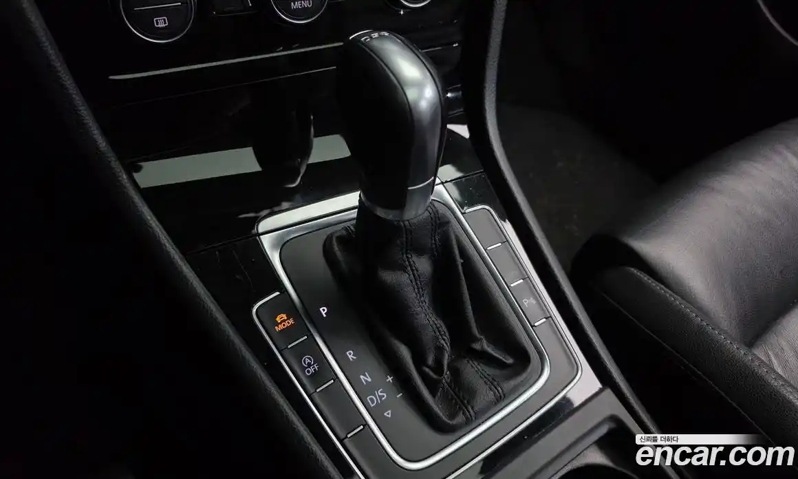 Volkswagen Golf 2014 2.0 автомат (гидро), фото 9