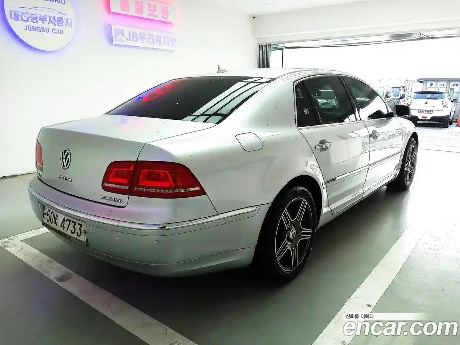 Volkswagen Phaeton 2010 3.0 автомат (гидро), фото 4