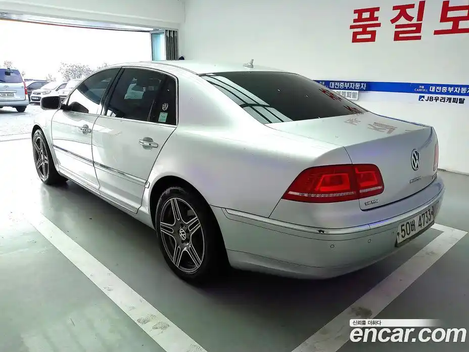 Volkswagen Phaeton 2010 3.0 автомат (гидро), фото 6