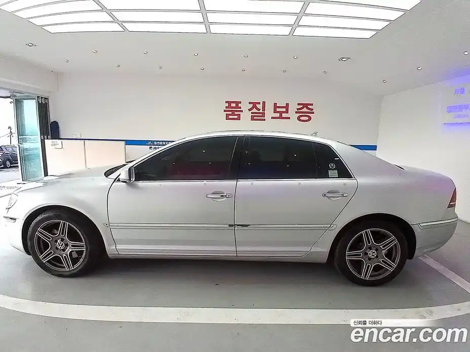 Volkswagen Phaeton 2010 3.0 автомат (гидро), фото 8