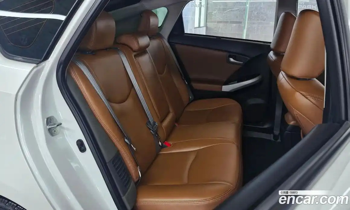 Toyota Prius 2013 1.8 гидро, фото 12