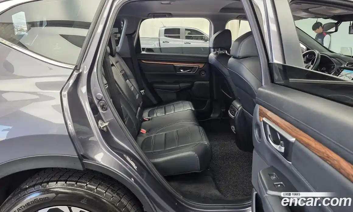 Honda CR-V 2019 1.5 автомат (гидро), фото 18
